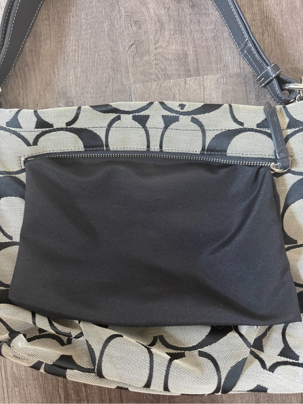 Coach Hobo Bag - Picture 7 of 11